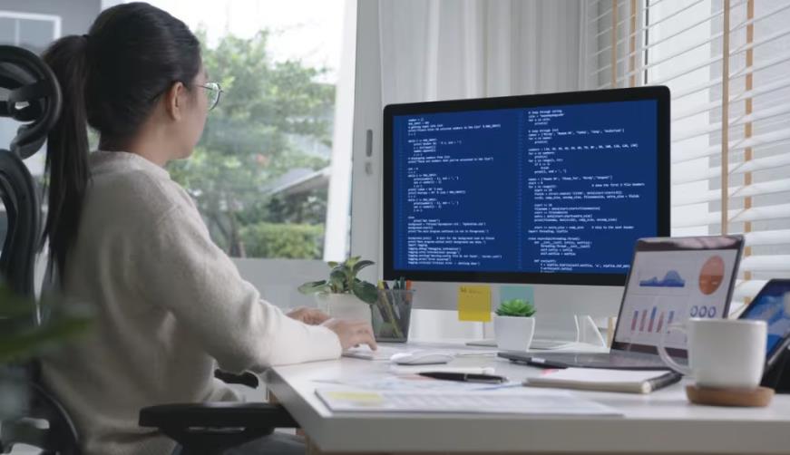 禹城市企业数字化解决方案:机器学习赋能商业模式升级的核心路径